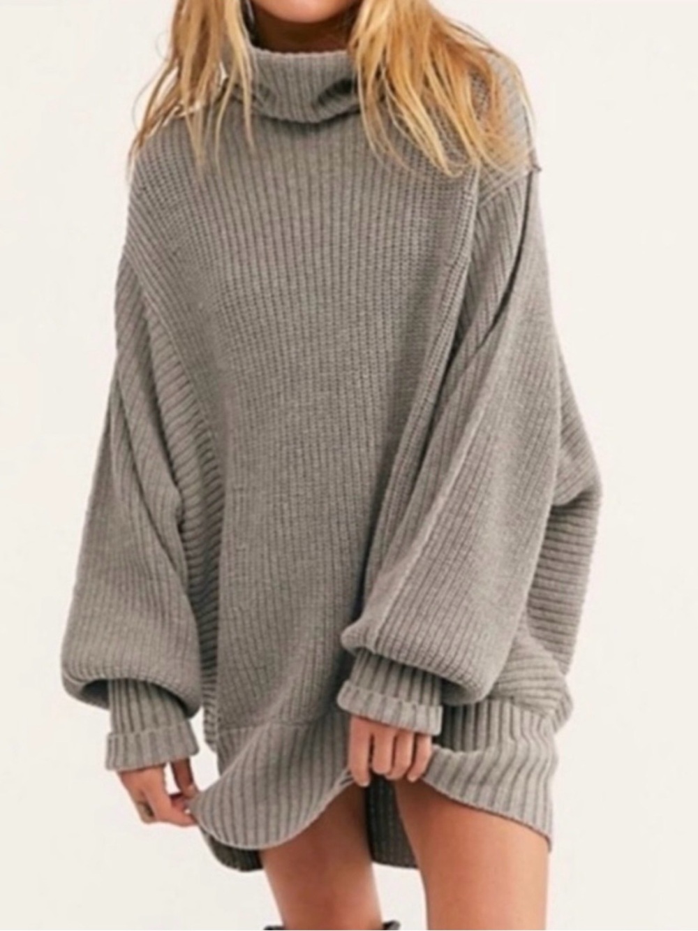 Free People Cocoa Turtleneck Chunky Knit Long Sleeve Oversized Sweater Gray XS